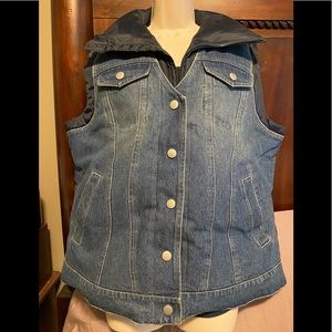 Denim & Co insulated vest size Large